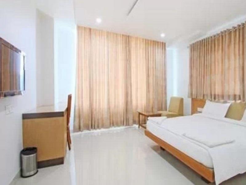 Fabhotel Syberitic Suites Gachibowli - Fully Vaccinated Staff Kondapur  외부 사진